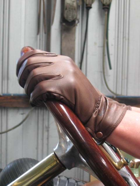 kangaroo hide gloves